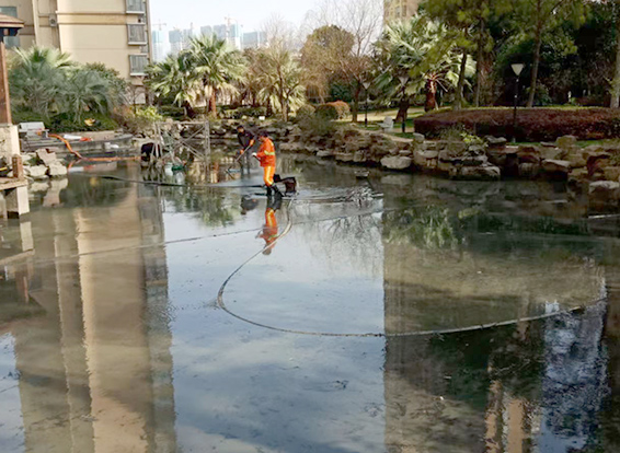 邗江景观池淤泥清理